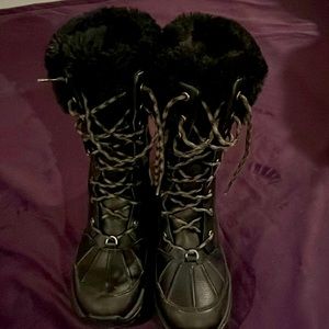 Women’s Winter Boots size 6.